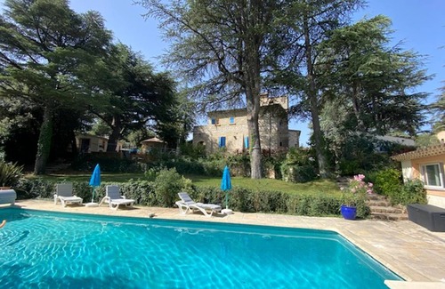 Saint-Maximin-la-Sainte-Baume Villa | 220 m² Villa ∙ 4 bedrooms ∙ 8 guests