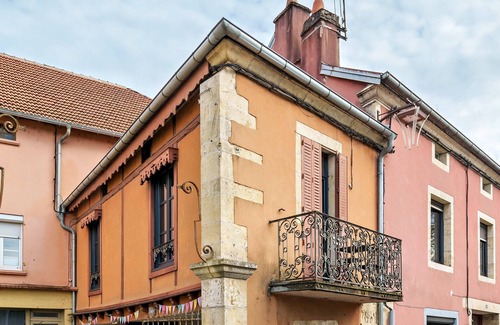 Scey - Val de Saone Apartment | Le Sceycolais - En bord de Saône