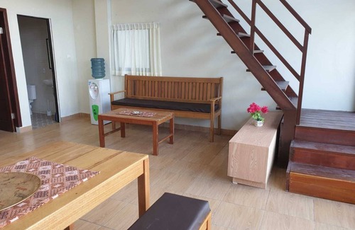 Sabang Hotel | Freddies Santai Sumurtiga