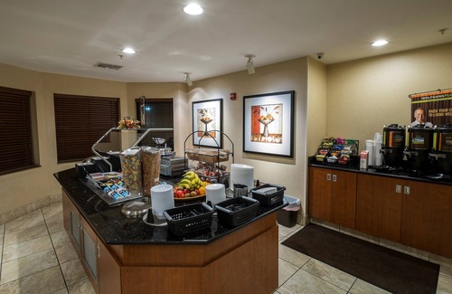 Harrisburg - Hershey Apartment | Free Breakfast. Indoor Pool. Gym. Great for Business Travelers!