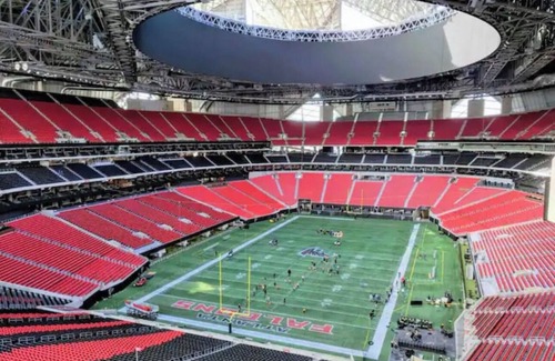 Castleberry Hill House | Free Parking @ Mercedes-Benz King Bed Loft…6 min walk to Stadium+StateFarmArena!