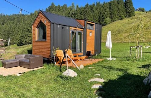 Zell House | Free Zone 2 by Tiny Away