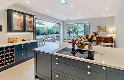 Bury St Edmunds House | Freiston Lodge - Three Bedroom House, Sleeps 6