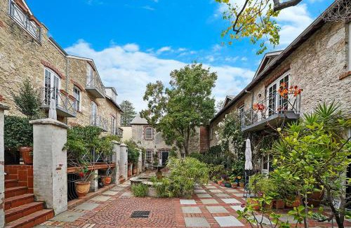 Fremantle Bed & Breakfast | Fremantle Port Mill Bed & Breakfast - Unique Accommodation