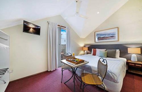 Fremantle Bed & Breakfast | Fremantle Port Mill Bed & Breakfast - Unique Accommodation