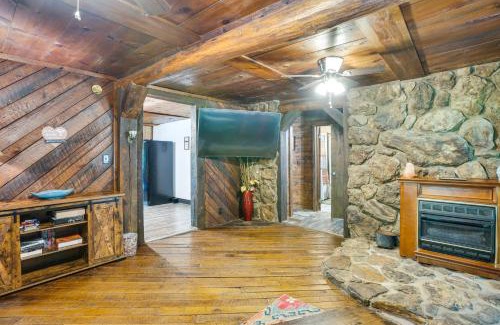 French Lick House | French Lick Getaway with Deck, Grill and Fire Pit!