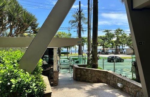 Aparecida Apartment | Frente Mar com garagem, Ar Condicionado e WI-FI grátis em Santos