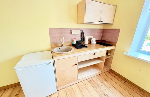 Grizinkalns Apartment | Fresh Studio Apartment in Riga w/Free Parking