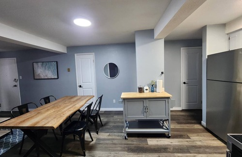 Cornwall Apartment | Freshly Renovated 2 bedroom unit