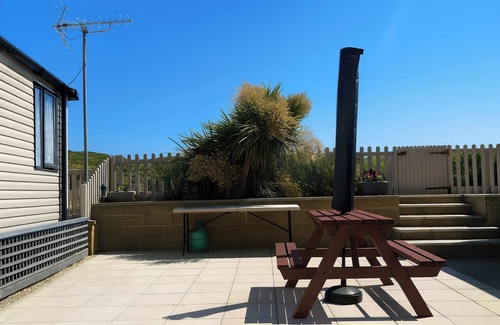 Bridport Cottage | FRESHWATER BEACH HOLIDAY PARK - HOLIDAY ACCOMMODATION 12281 in Burton Bradstock