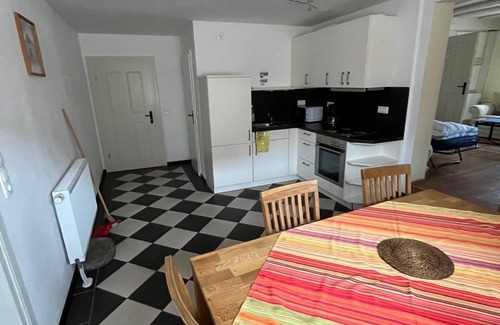 Kleinlangheim Apartment | Freundliche 120m2 Wohnung zu Vermieten