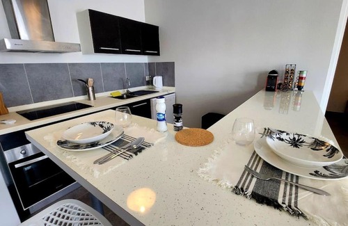 La Savane Apartment | Friar's beach - Luxurious unit by the beach