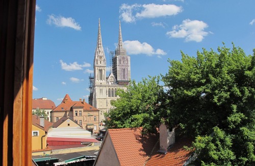 Donji Grad Apartment | Friendly place for 5 - 9 people in the center of old town