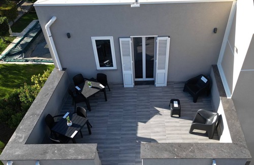 Villa Grazia di Carini House | From 'nfacci quadruple room