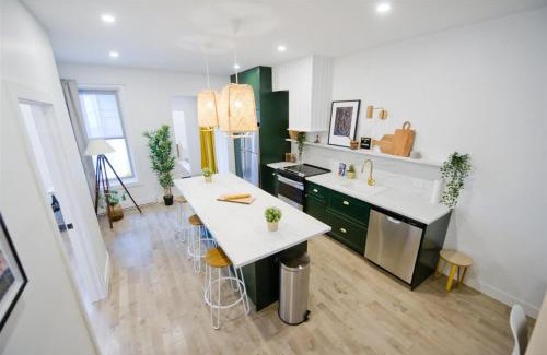 Sainte-Marie Apartment | Frontenac residences