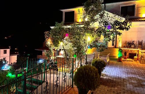 Macka Villa | Fuays Villa Premium