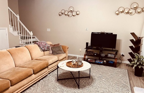 Charlotte House | Full House! 2 bed/2.5 bath home away from home