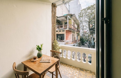 Trang Tien Villa | FULL HOUSE Unique Design and Coffee