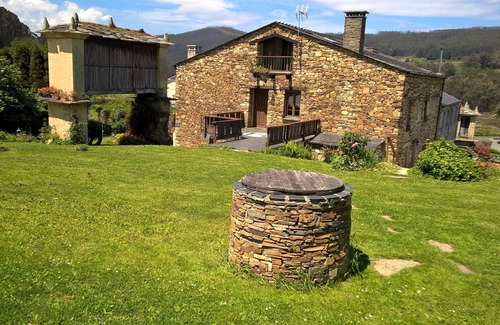 Fazouro Cottage | Full rental cottage home, next to the beach.