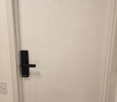 Zona Leste Apartment | Full studio, TV, washing machine, microwave