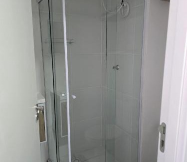 Zona Leste Apartment | Full studio, TV, washing machine, microwave