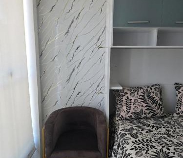 Zona Leste Apartment | Full studio, TV, washing machine, microwave