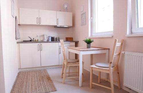 Reudnitz-Thonberg Apartment | FullHouse - Leipzig - S1 Apartments - Elevator - SmartTV - Nespresso