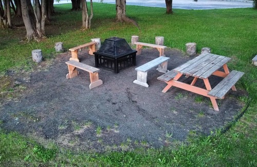 Saint Ferreol les Neiges Ski Chalet | Fully equipped, in the heart of nature, spa ($),Dogs accepted ($)!