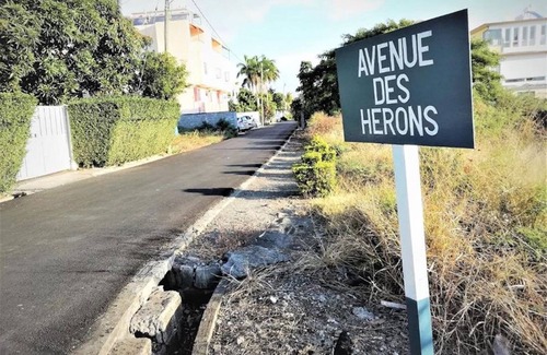 Flic-en-Flac Apartment | Fully Equipped Apart. 4 ppl Only 500m From Flic-en-flac Beach