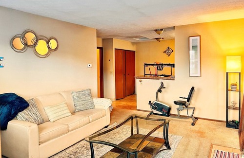 Dublin Apartment | Fully functional 1 bedroom/1 bathroom apartment in Columbus’s ideal location.