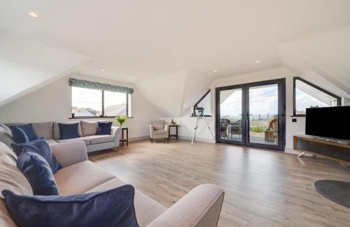 Trevone House | Fulmar