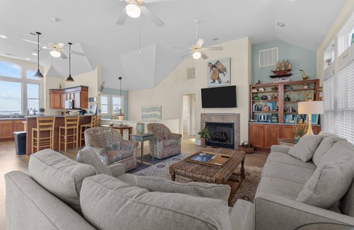 Carolina Dunes House | Fun Duck vacation home with panoramic sound views and breathtaking sunsets