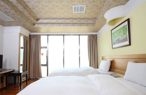 Douliou Hotel | Fun House - Douliu Branch