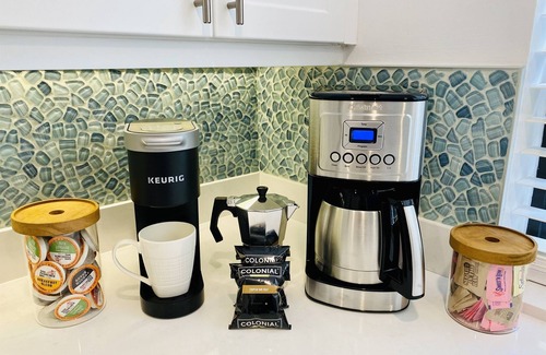 Key Largo House | Fun the Keys! Pool, Marina, Clubhouse, Fishing & more!