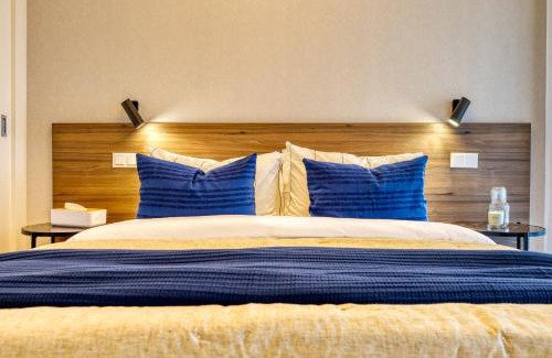 Sao Martinho Apartment | Funchal Acqua Blue 5L, a Home in Madeira