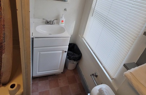 Steubenville Apartment | Furnished one bedroom, second floor unit