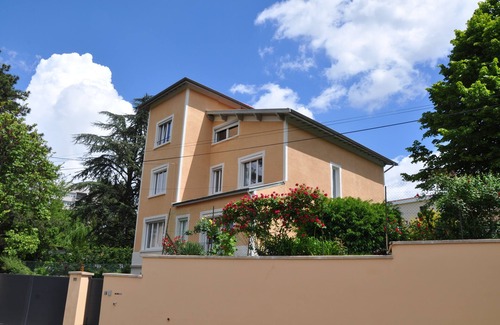 Sainte-Foy-les-Lyon Apartment | Furnished studio rental, Ste Foy-Lyon 5