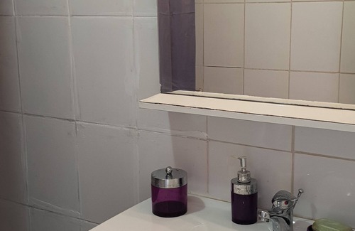 Le Camas Apartment | Furnished Studio Marseille 6th center 15 mins from the beach 2/4P