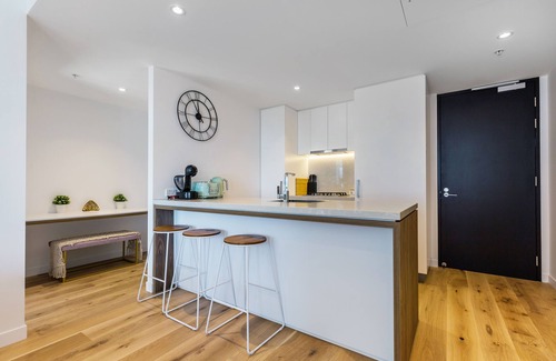 Fortitude Valley Apartment | FV Dream 2 BED Apt+ Pool+ Free Parking Qfv211-16