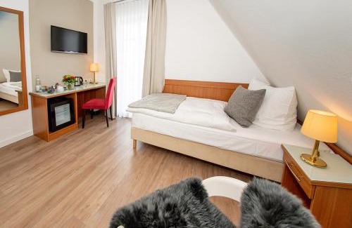 Lilienthal Hotel | Gästehaus fliegendes Perlhuhn Borgfeld