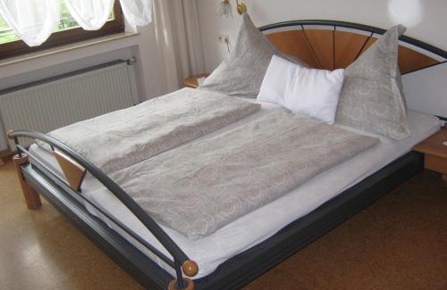 Brauneberg Hotel | Gästehaus Schneider