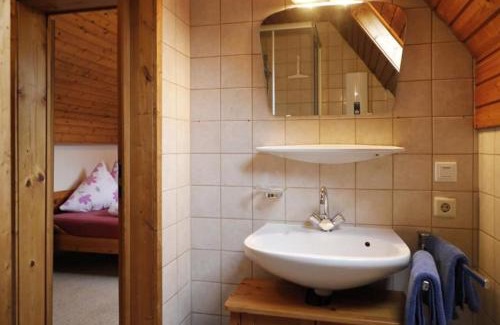 Neustadt-Duttweiler Apartment | Gästezimmer Weingut Rösch