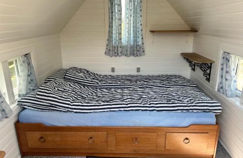 Tonder Bed & Breakfast | Gård hytter