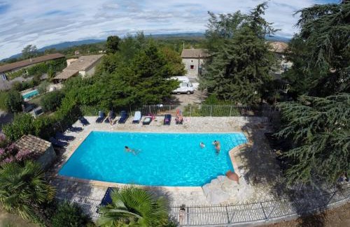 Grospierres Apartment | Gîte #9, 4 Pers, Domaine De Ribiere