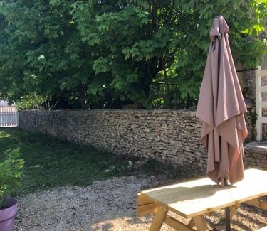 Maiche Apartment | Gîte 'A deux pas du ciné'