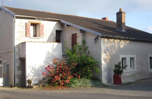 Montreuil-Bellay Apartment | Gîte Angevin 4 personnes