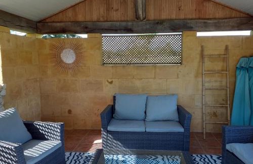 Naussannes House | Gîte avec étang privé, piscine partagée et WiFi en Dordogne - FR-1-616-194