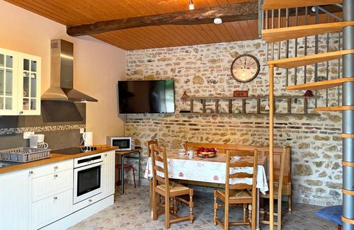 Avrilly House | Gîte Avrilly , 3 pièces, 5 personnes - FR-1-489-328