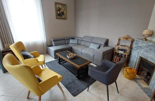 Le Monteil House | Gîte d'exception avec piscine chauffée pour 12 personnes - Cantal