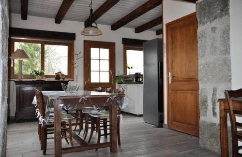 Bonnefond Apartment | Gîte de France Le fournil de paulette et guy 4 épis - Gîte de France 6 personnes MAE-0154
